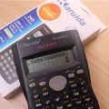 【YIYANGMAOYI111】Portable Engineering Scientific Calculator Student Stationary Exam Calculation Tools. 
