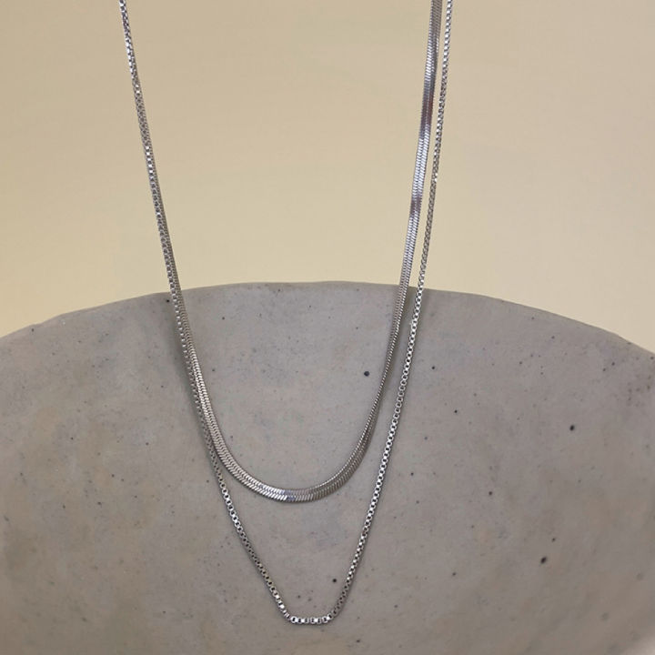 Simple%20temperament,%20double-layer%20titanium%20steel%20flat%20snake%20bone%20necklace,%20women's%20light%20luxury,%20niche%20design,%20plain%20ring,%20blade%20chain,%20hip-hop%20necklace%20-%20Image%206