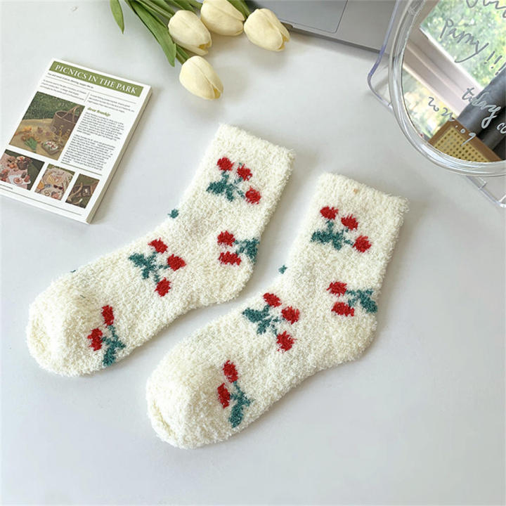 Floor%20Socks%20Padded%20Warm%20Fuzzy%20Home%20Slipper%20Socks%20Sleeping%20Socks%20Winter%20Coral%20Velvet%20Socks%20Mid%20Calf%20-%20Image%209