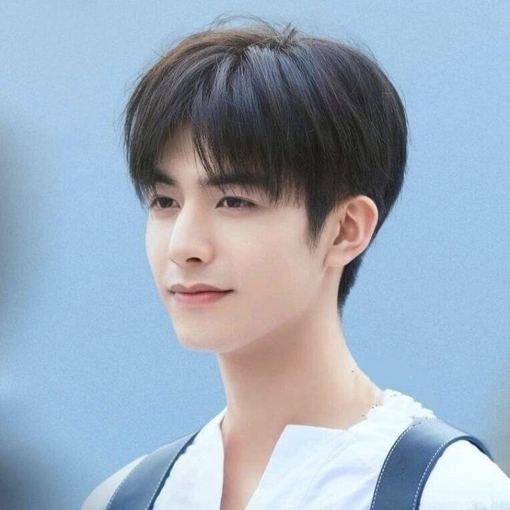 Spot%20Internet%20Celebrity%20Wig%20Center-Parted%20Bangs%20Short%20Hair%20Natural%20&%20Fluffy%20Korean%20Men's%20Wig%20Factory%20Supply%20One%20Piece%20Dropshipping%20-%20Image%202