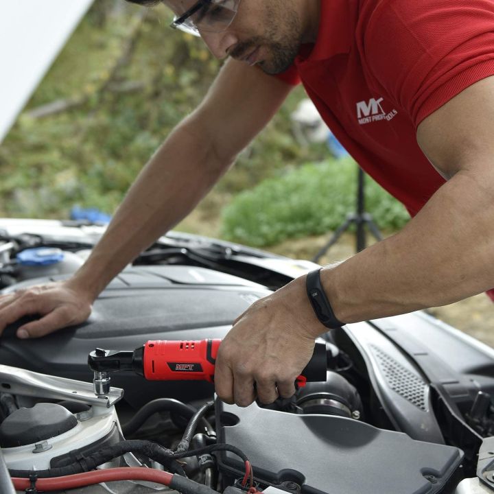 MPT%20Cordless%20Ratchet%20Wrench%20Kit%2012V%203/8"%2040Nm%201%20Hour%20Fast%20Charger%20MCRW1240%20-%20Image%205