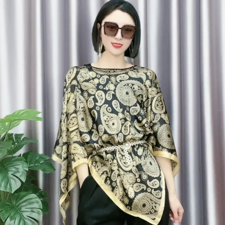 Douyin%20Kuaishou%20has%20the%20same%20thin%20pullover%20shawl%20for%20women%20in%20summer%20with%20skirts,%20and%20versatile%20cape%20pullovers%20can%20be%20distributed%20by%20women%20-%20Image%207