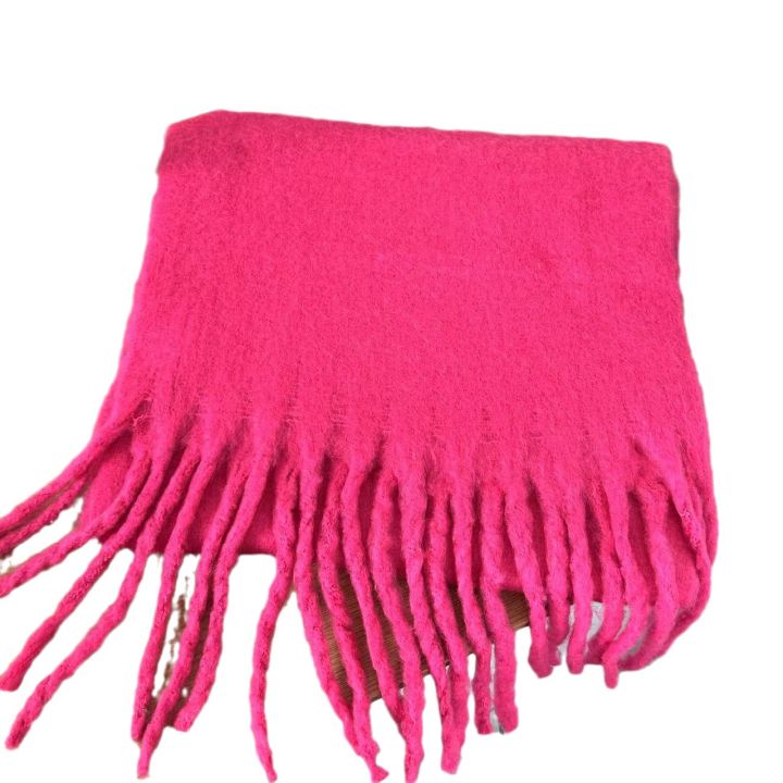 Korean%20ins%20labeling%20solid%20color%20mohair%20scarf,%20women's%20new%20candy%20color%20macaron%20color,%20autumn%20and%20winter%20thickened%20and%20widened%20drape%20-%20Image%205
