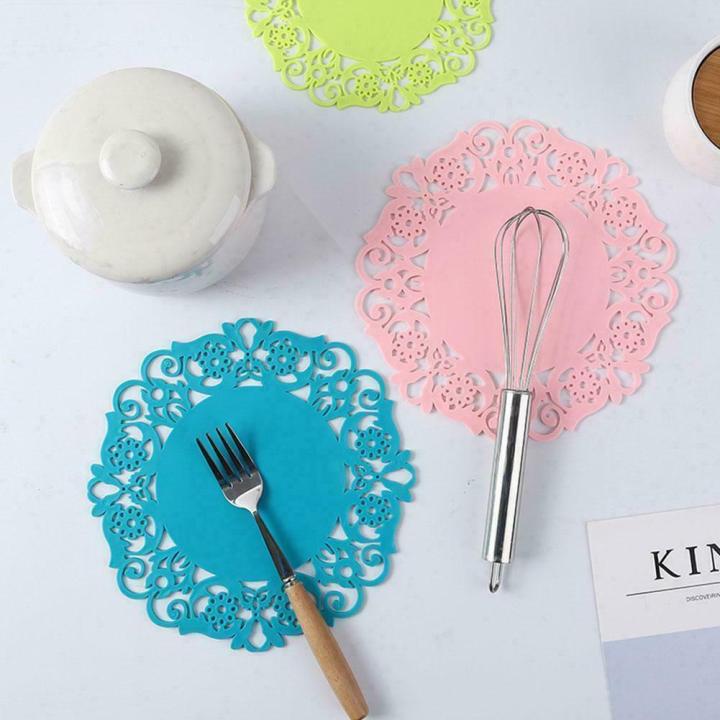 6%20Pcs%20Silicone%20Dining%20Table%20Mats,%20Coffee%20Mug%20%20Placemat%20High%20Temperature%20Resistant%20Thickening%20Anti-Scalding%20Insulation%20Pad%20-%20Image%202