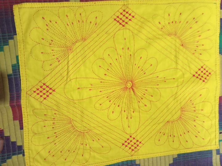 Baby%20nokshi%20katha/%20nokshi%20katha%20-%20Image%202