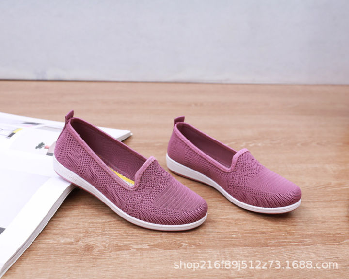 Standard%20China%20Pumpy%20Shoe%20Sneakers%20For%20Women%20Imported%20From%20China%20-%20Image%203