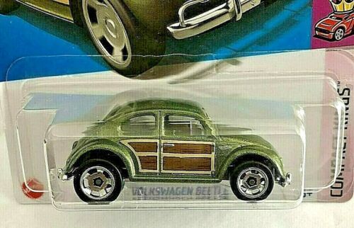 Hot%20Wheels%20Volkswagen%20Beetle%20Color%20Green,%20Scale%20-%201:64%20-%20Image%203
