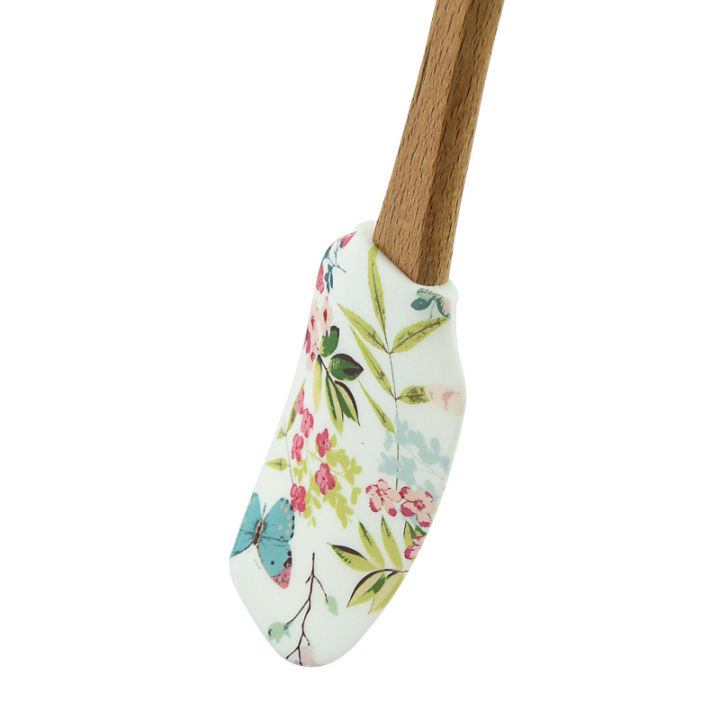Non-stick%20Silicone%20Cookware%20with%20Wooden%20Handle%20Brush%20Baking%20Kitchen%20Spatula%20Tool%20Demoo%20-%20Image%203