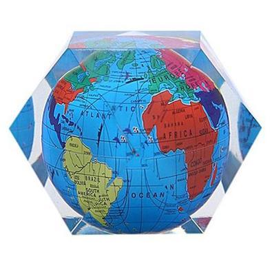 Globe%20Paper%20Weight%20for%20Desk%20Usage%20-%20Image%202