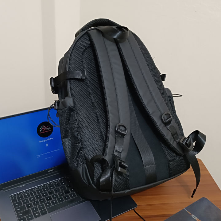 Arctic%20Hunter%2017.8"%20Stylish%20Multipurpose%20BackPack%20-%20Image%204
