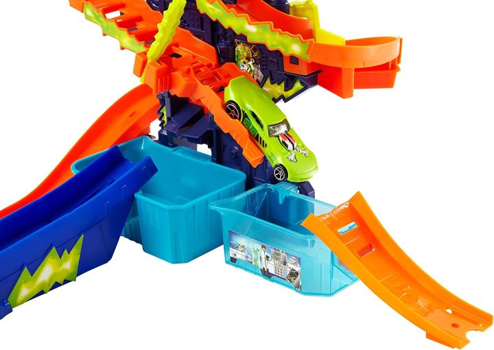 Hot%20Wheels%20Splash%20Science%20Lab%20Mattel%20Car%20Colour%20Shifter%20Laboratory%20Playset-CCP76%20-%20Image%206