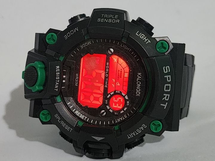 Digital%20Waterproof%20%20Smart%20looking%20Wristwatch%20-%20Mango%20Green%20-%20Image%202