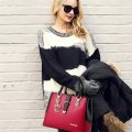 Tassel Pendant Women's Designer Shoulder Bag Handbag Fashion Hand Bags Purse Crossbody Shoulder Bag.