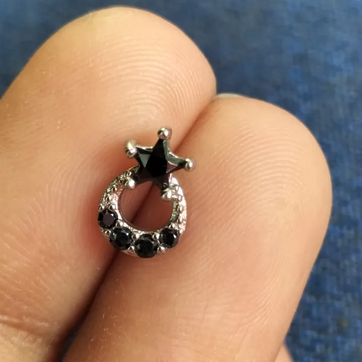 new%20black%20Stone%20flower%20design%20small%20Nose%20Pin.%20It's%20for%20Women%20and%20girls,%20New%20Model,%20Trendy%20e%20Design%20,%20L%20Shape%20Nosering,%20Nose%20Ring%20-%20Nose%20Pin%20-%20Nose%20Pin%20-%20Nosin%20nak%20ful%20-%20Image%207