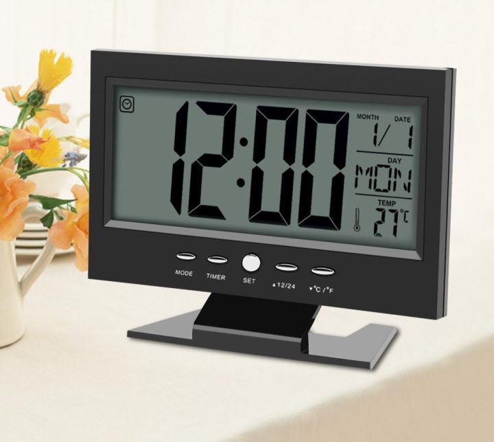 Digital%208082%20Table%20Alarm%20Clock%20With%20Voice%20Control%20Back%20Light%20-%20Image%204