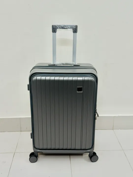 Modern%20Gunmetal%20Grey%20Hard-Shell%20Carry-On%20Luggage%20-%20Durable%20Ribbed%20ABS%20Spinner%20Suitcase%20with%20Telescopic%20Handle%20-%20Image%202