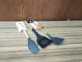 Kitchen Heat Resistant Silicone Spatula 3 pcs Set Multicolor. Wooden Silicone Spatula. CD:360.. 