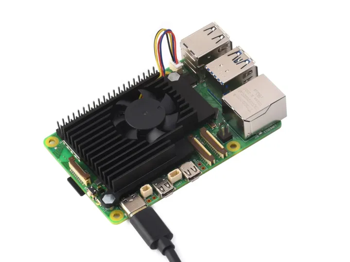 Waveshare%20Active%20Cooler%20for%20Raspberry%20Pi%205,%20Active%20Cooling%20Fan,%20Aluminium%20Heatsink,%20With%20Thermal%20Pads%20-%20Image%203