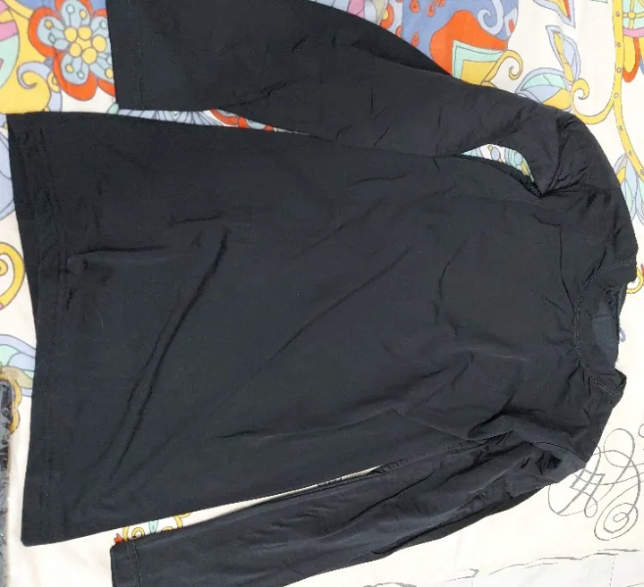 Speed%20Compression%20Top%20Full%20Sleeve%20Plain%20Skin%20T-Shirt%20Dri-Fit%20Base%20Layer%20For%20Sports%20-%20Stay%20Comfortable%20And%20Stylish%20During%20Your%20Sports%20Activities%20-%20Image%205