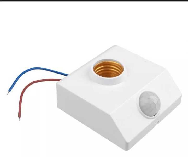 Motion%20Sensor%20Holder%20PIR%20Infrared%20Sensor%20Switch%20Automatic%20for%20E27%20Light%20Bulb%20Human%20Body%20Induction%20LED%20Light%20Lamp%20Holder%20With%20Pin%20to%20Patch%20converter%20-%20Image%204