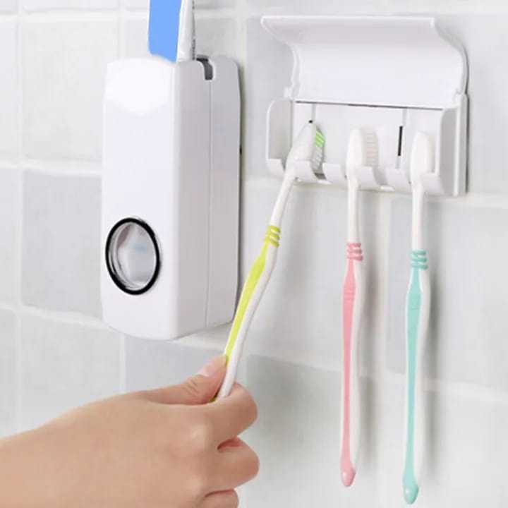 Automatic%20Toothpaste%20Dispenser%20with%20Toothbrush%20Holder%20-%20Image%203