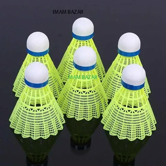 Plastic%20Badminton%20Shuttlecocks%20Cork%206%20Piece%20Set%20-%20Durable%20And%20Reliable%20For%20Badminton%20Games%20-%20Image%202