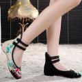 Women Embroidered Shoes High To Help Increase Ankle Double Strap Canvas Shoes Running shoes.