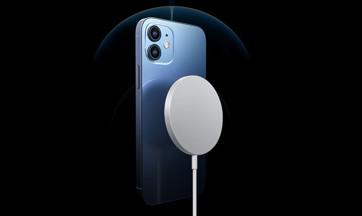 MagSafe%20Wireless%20Charger%20For%20Iphone%2012mini/12/12Pro/12Pro%20Max%20-%20Image%203