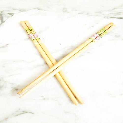 2Pair%204Pcs%20Chopsticks%20(japanese/%20chinese/%20Korean)%20-%20Image%202
