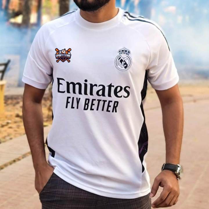 Football%20Club%20Real%20Madrid%20New%20Training%20Jersey%20Kit%20-%20White%20-%20Image%202