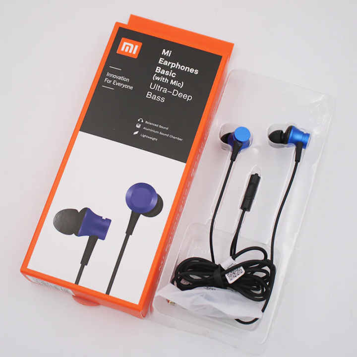 Xiaomi%20Mi%20Earphone%20Basic%20in%20Ear%20Wired%20Earphones%20with%20Mic,%20Ultra%20Deep%20Bass%20&%20Aluminium%20Alloy%20Sound%20Chamber%20-%20Image%204