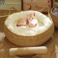 Cat Bed Basket Washable Cat House for Large Cats Small Dogs Kitten White Pillow 43x14cm.