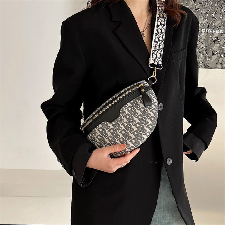 Internet-Famous%20Disco%20Bag%20Small%20Bag%20for%20Women2023New%20Trendy%20All-Match%20Waist%20BaginsFashionable%20Shoulder%20Messenger%20Bag%20Chest%20Bag%20-%20Image%206