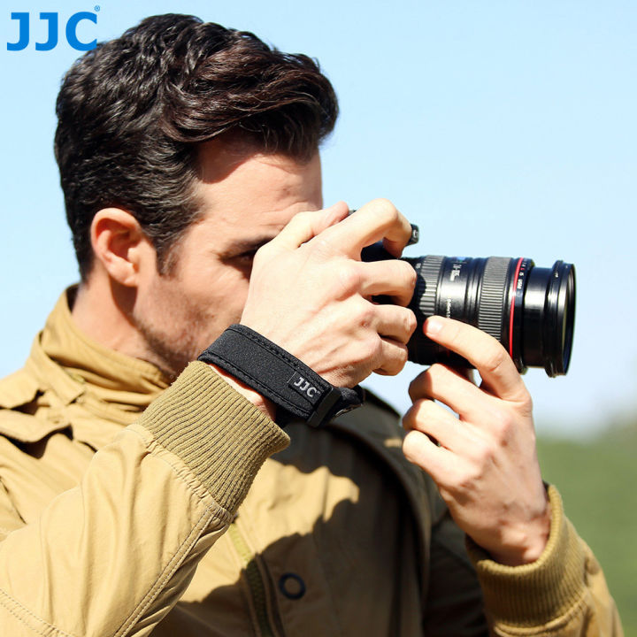 JJC%20Camera%20Hand%20Strap%20Ajustable%20Quick%20Release%20Wrist%20Strap%20for%20Olympus%20TG-7%20Fuji%20X100VI%20XT4%20XPro3%20Nikon%20Zf%20Z30%20Z7%20Z7%20II%20Z5%20Z6%20Z50%20-%20Image%203