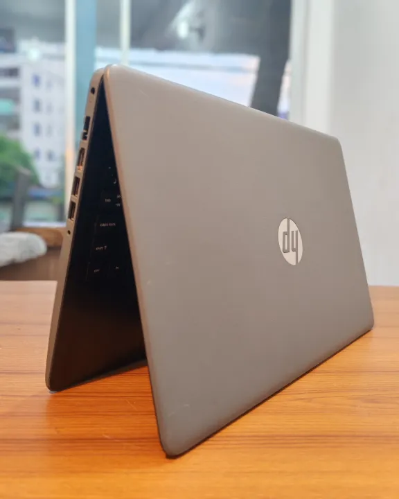 HP%20Laptop%2015-da2xXX%20-%20Image%205
