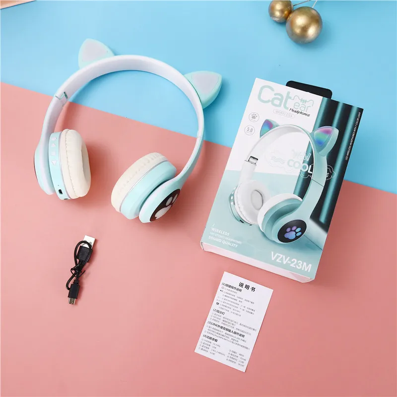 Flash Light Cute Cat Ears Wireless Headphone with Mic Control LED