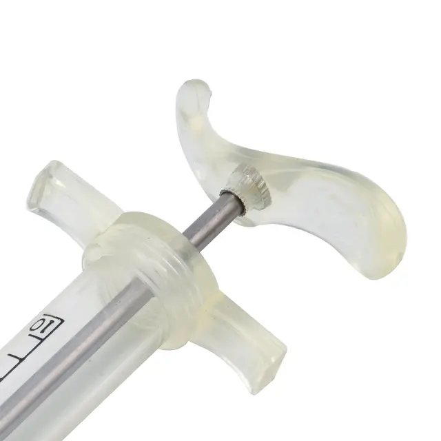 Veterinary%20Premium%20Quality%20%20injection%20syringe%2010ml%20-%20Image%203