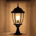 Gate Light Show Lamp for Outdoor Decoration With Bulb. 