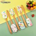 Cake Scraper Wear-resistant Efficient Cake Butter Spatula.
