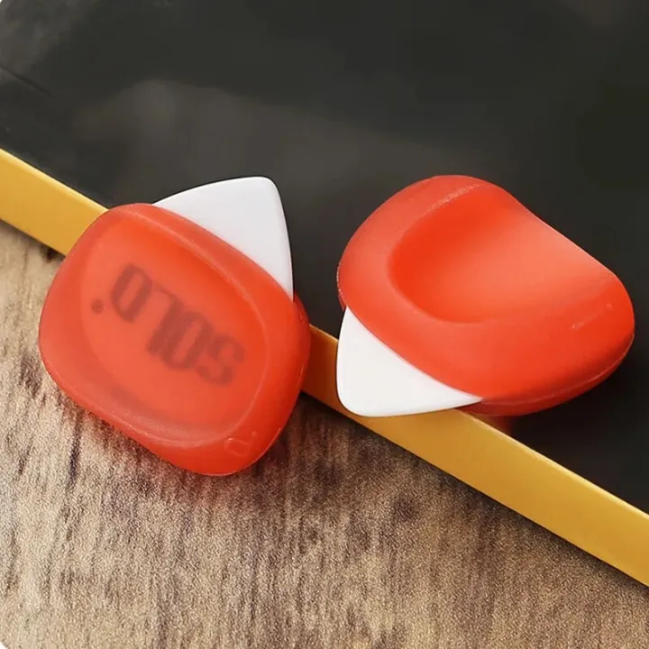 SOLO%203pcs%20Electric%20Guitar%20Picks%20with%20Silicone%20Sleeve%20Guitar%20Posture%20Corrector%20for%20Acoustic%20Bass%20for%20Ukulele%20Gifts%20for%20Beginners%20-%20Image%202