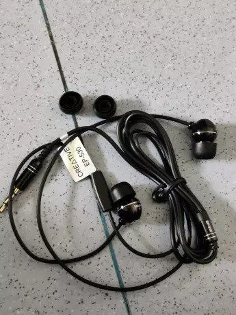 Creative%20High%20Bass%20Audio%20Earphone%20With%20Pouch%20Ep-530%20-%20Black%20-%20Ear%20Phone%20-%20Headphone%20-%20Image%206
