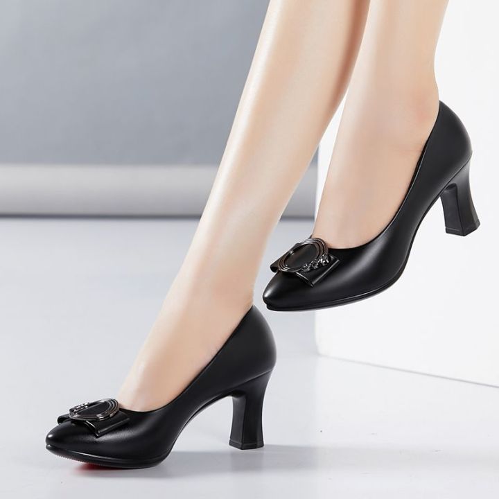 Spring%20and%20Autumn%20Women's%20Shoes%20Authentic%20Leather%20Work%20Shoes%20Black%20Low-Cut%20Professional%20Lady%20Leather%20Shoes%20Mid-High%20Heel%20Versatile%20Middle-Aged%20Women's%20Shoes%20-%20Image%206
