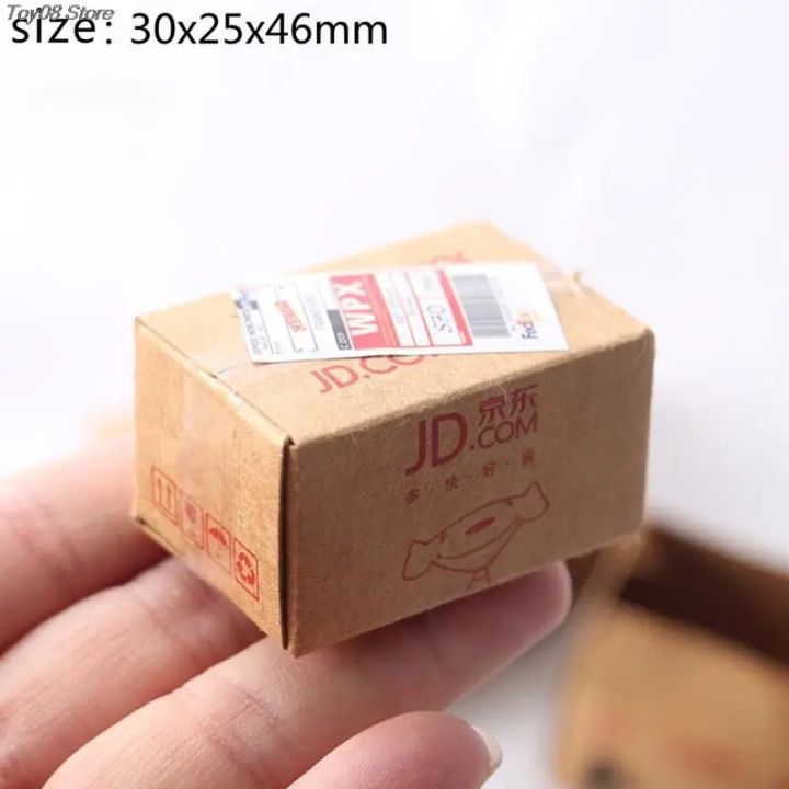 1/5Pcs%20Mini%20Carton%20Express%20Box%20Dollhouse%20Miniature%20Decor%20Toy%20Doll%20House%20Decor%20Furniture%20Accessories%20-%20Image%206