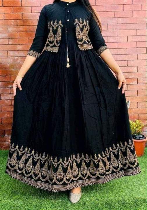 Stitched%20China%20Linen%20Long%20Gown%20For%20Women%20With%20A%20Screen%20Print%20Design%20Comfortable%20And%20Fashionable%20Size%2042%20-%20Image%207