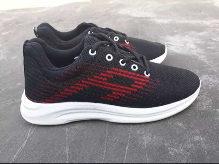 Trendy%20Shoes%20For%20Man%20With%20High%20Quality%20Fabrics%20And%20Breathable%20Outdoor%20Sport%20Sneakers%20Lightweight%20Air%20Mesh%20Men%20Shoes%20-%20Step%20Out%20In%20Style%20And%20Comfort%20With%20These%20Trendy%20Sneakers%20-%20Image%202