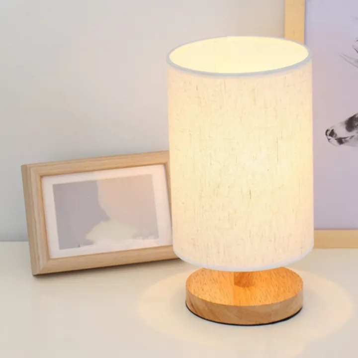 Round%20Bedside%20Table%20Lamp%20Nightstand%20Lamp%20with%20Fabric%20Shade%20and%20Solid%20Wood%20for%20Bedroom,%20Living%20Room%20Modern%20Office%20-%20Image%208