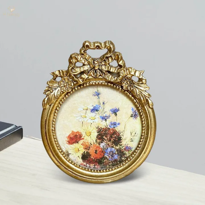 Antique%20Photo%20Frame%20Round%20Tabletop%20Wall%20Hanging%20for%20Wedding%20Home%20Decoration%20-%20Image%205