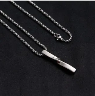 2021%20Fashion%20New%20Black%20Rectangle%20Pendant%20Necklace%20Men%20Trendy%20Simple%20Stainless%20Steel%20Chain%20Men%20Necklace%20Jewelry%20Gift%20-%20Image%203