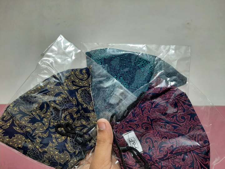 Cotton%20fabric%203%20Layer%20Printed%20Face%20Mask%20Size%20Adjustable-%2010pcs%20-%20Image%202