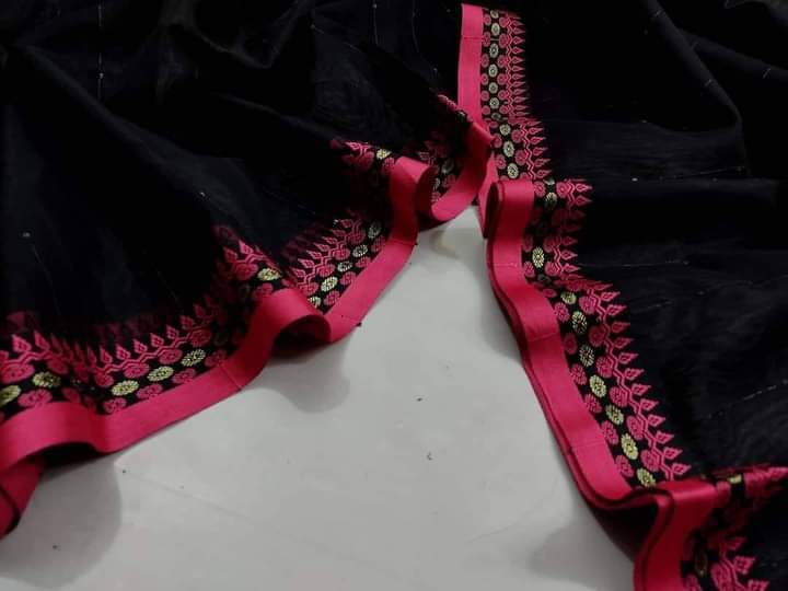 Elegant%20Styl%20Handloom%20Chumki%20Saree%20For%20Women%20-%20Artisanal%20Craftsmanship%20in%20Every%20Weave%20-%20For%20All%20Occasion%20-%20Image%202